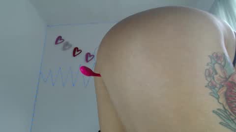 Snapshot of japonesa01 chatting on 22, 4, 2026 Monik online show from 22, 4, 2026