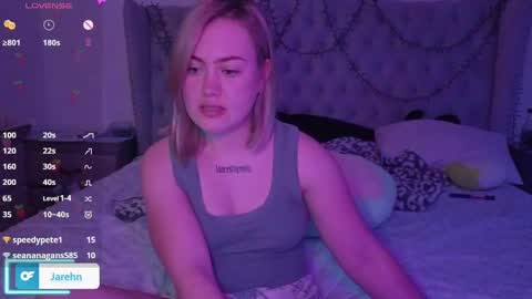 Snapshot of jarehn chatting on 16, 9, 2025 Jaren online show from 16, 9, 2025