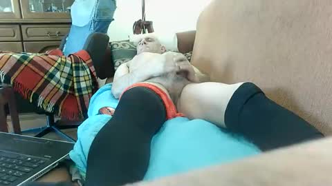 Yaro online show from 17, 4, 2026