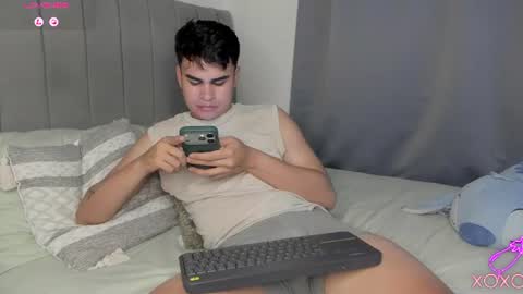 Snapshot of jarethh_ chatting on 11, 6, 2026 JARETHH online show from 11, 6, 2026