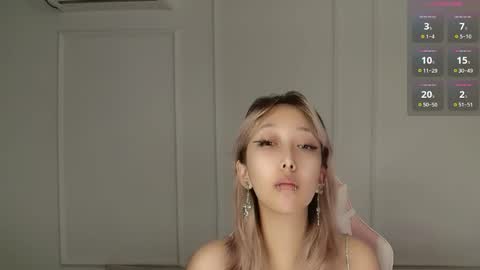 Snapshot of jasmilee chatting on 26, 5, 2026 Jasmine online show from 26, 5, 2026