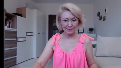 Jasmin room for people 40 online show from 18, 1, 2025
