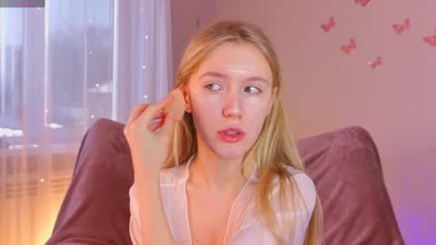 Snapshot of jasmindoroti chatting on 6, 2, 2026 Chloe online show from 6, 2, 2026