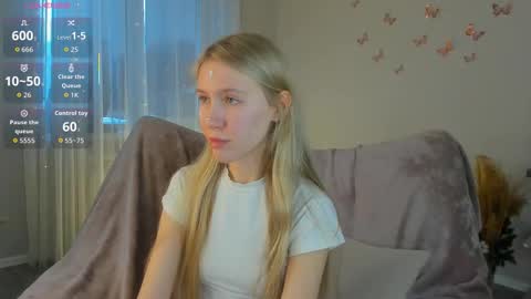 Snapshot of jasmindoroti chatting on 7, 2, 2026 Chloe online show from 7, 2, 2026