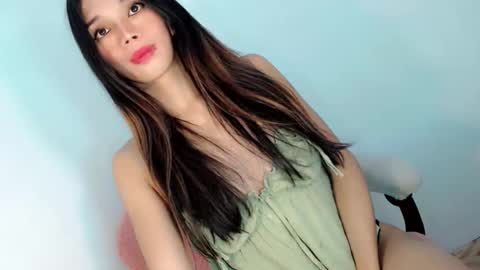 Snapshot of jasmine_on_live chatting on 22, 5, 2026 CUTE JANNA online show from 22, 5, 2026