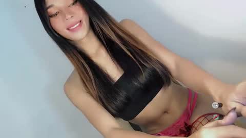 Snapshot of jasmine_on_live chatting on 24, 5, 2026 CUTE JANNA online show from 24, 5, 2026
