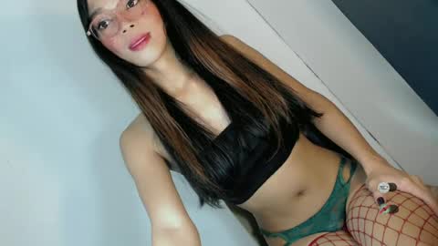 Snapshot of jasmine_on_live chatting on 18, 6, 2026 CUTE JANNA online show from 18, 6, 2026