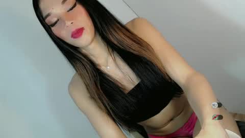 Snapshot of jasmine_on_live chatting on 5, 7, 2026 CUTE JANNA online show from 5, 7, 2026