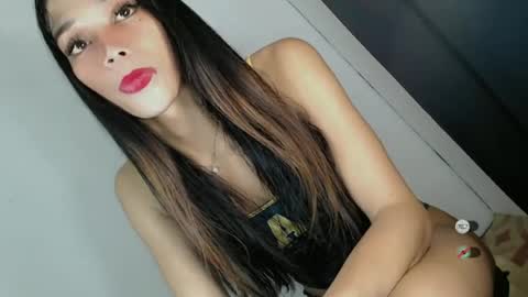 Snapshot of jasmine_on_live chatting on 7, 7, 2026 CUTE JANNA online show from 7, 7, 2026