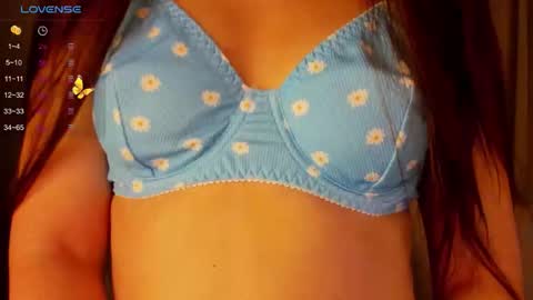 jasmine_wilson_ online show from 21, 10, 2025