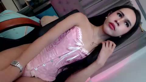 Snapshot of jasminecumxx chatting on 11, 11, 2025 Jasmine online show from 11, 11, 2025