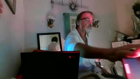 Jason online show from 18, 11, 2025