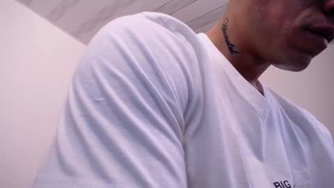 Snapshot of jasson_king01 chatting on 25, 4, 2026 JKing online show from 25, 4, 2026