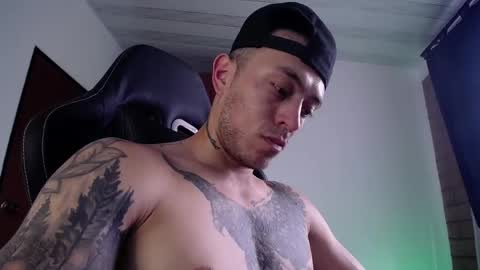 Snapshot of jasson_king01 chatting on 7, 5, 2026 JKing online show from 7, 5, 2026