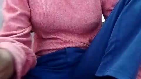 Snapshot of jasspreettt chatting on 4, 1, 2025 jasspreettt online show from 4, 1, 2025