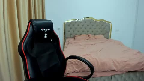 Snapshot of javicute4u chatting on 7, 5, 2026 Javi online show from 7, 5, 2026
