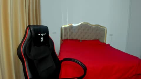 Snapshot of javicute4u chatting on 6, 8, 2026 Javi online show from 6, 8, 2026