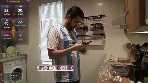 Snapshot of javierduro24 chatting on 8, 12, 2024 javierduro24 online show from 8, 12, 2024