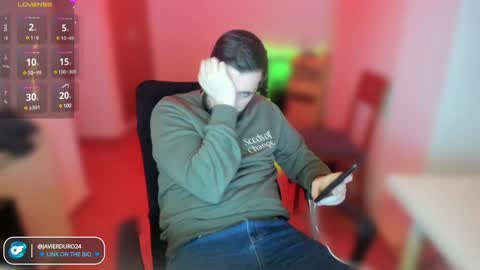 Snapshot of javierduro24 chatting on 15, 12, 2024 javierduro24 online show from 15, 12, 2024