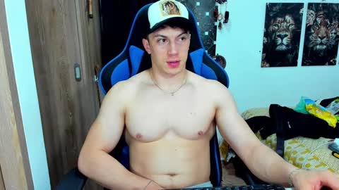 Javier online show from 17, 12, 2024