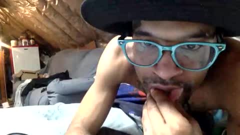 jaxsona online show from 17, 4, 2026