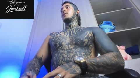 Michael independient model online show from 12, 2, 2026