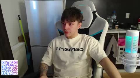 Snapshot of jayce_icestone chatting on 25, 2, 2026 Jayce online show from 25, 2, 2026