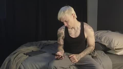 THE HOUSE online show from 5, 11, 2025