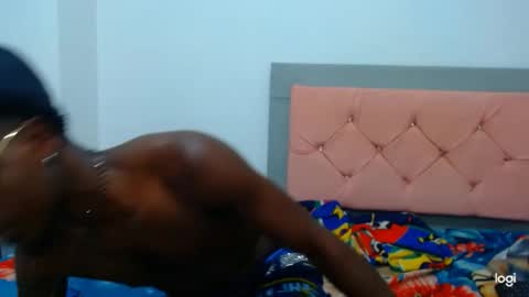 Snapshot of jaycolinss chatting on 12, 4, 2026 jaycollins online show from 12, 4, 2026