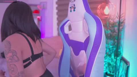 Jayen online show from 22, 9, 2025