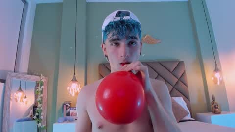 Snapshot of jaydenvillalobos chatting on 13, 9, 2025 jaydenvillalobos online show from 13, 9, 2025