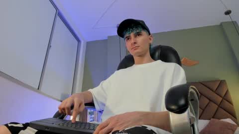 Snapshot of jaydenvillalobos chatting on 14, 9, 2025 jaydenvillalobos online show from 14, 9, 2025