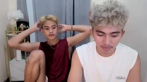 Snapshot of jaysee_hugecox chatting on 25, 4, 2026 jaysee_hugecox online show from 25, 4, 2026