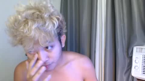 Snapshot of jaysee_hugecox chatting on 30, 5, 2026 jaysee_hugecox online show from 30, 5, 2026