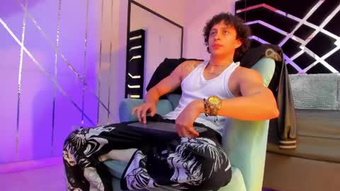 Snapshot of jaytaylorr chatting on 3, 6, 2026 Jay Taylor online show from 3, 6, 2026