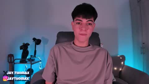 jaythomax online show from 31, 1, 2025