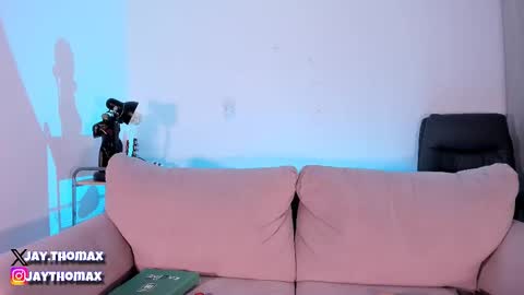 jaythomax online show from 10, 2, 2025