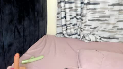 Snapshot of jazmin_jade chatting on 12, 4, 2026 jazmin_jade online show from 12, 4, 2026