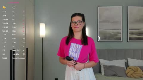 Mira the personal mirage D online show from 30, 11, 2025