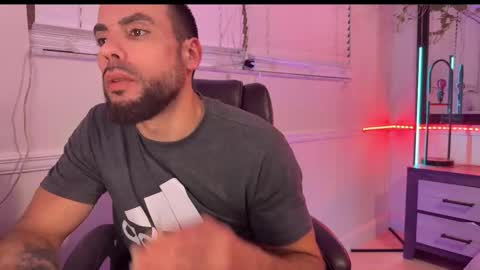 Snapshot of jcmax305 chatting on 16, 1, 2026 JcMax305 online show from 16, 1, 2026