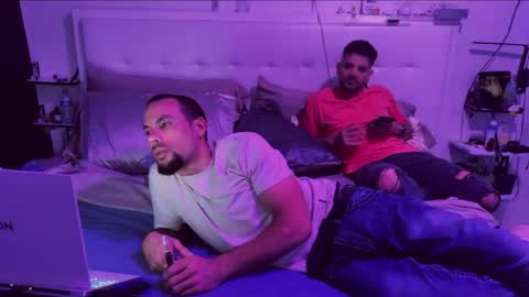 JcMax305 online show from 15, 4, 2026