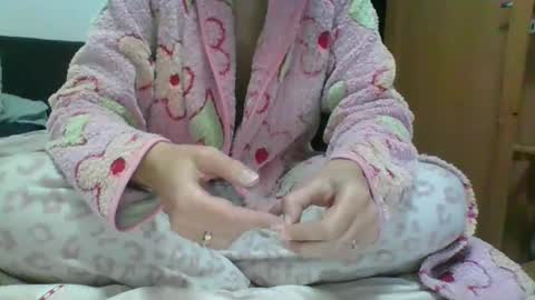 Snapshot of je_melody chatting on 10, 2, 2025 EJ Melody online show from 10, 2, 2025