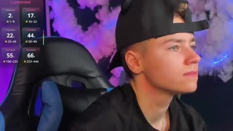 jean_wilsons online show from 28, 11, 2025