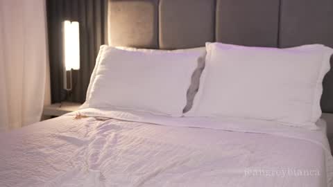 Snapshot of jeangreybianca chatting on 9, 5, 2026 Bianca online show from 9, 5, 2026