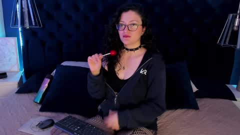 Jean online show from 29, 12, 2024