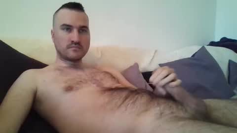 Snapshot of jebeni18 chatting on 17, 4, 2026 somefucker6666 online show from 17, 4, 2026