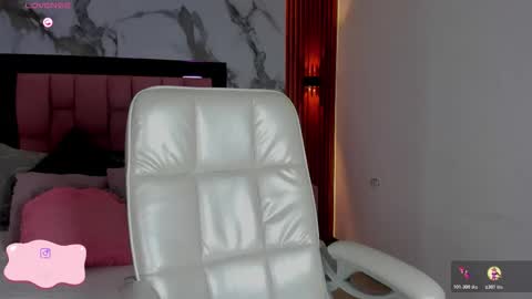 Jeen Taylor online show from 28, 10, 2025