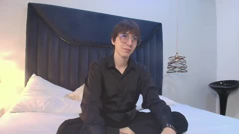 Snapshot of jeffbellfort chatting on 4, 6, 2026 JeffBellfort online show from 4, 6, 2026