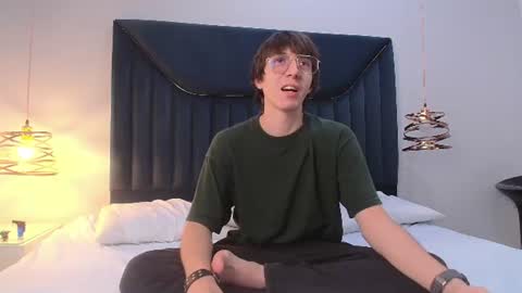 Snapshot of jeffbellfort chatting on 23, 6, 2026 JeffBellfort online show from 23, 6, 2026