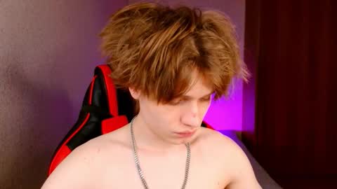 Snapshot of jeffreyue chatting on 3, 10, 2025 Jeffrey online show from 3, 10, 2025